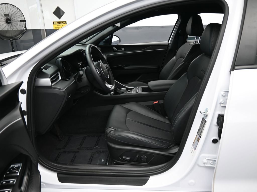 Used 2024 Kia K5 GT-Line w/ GT-Line Premium Package image 11