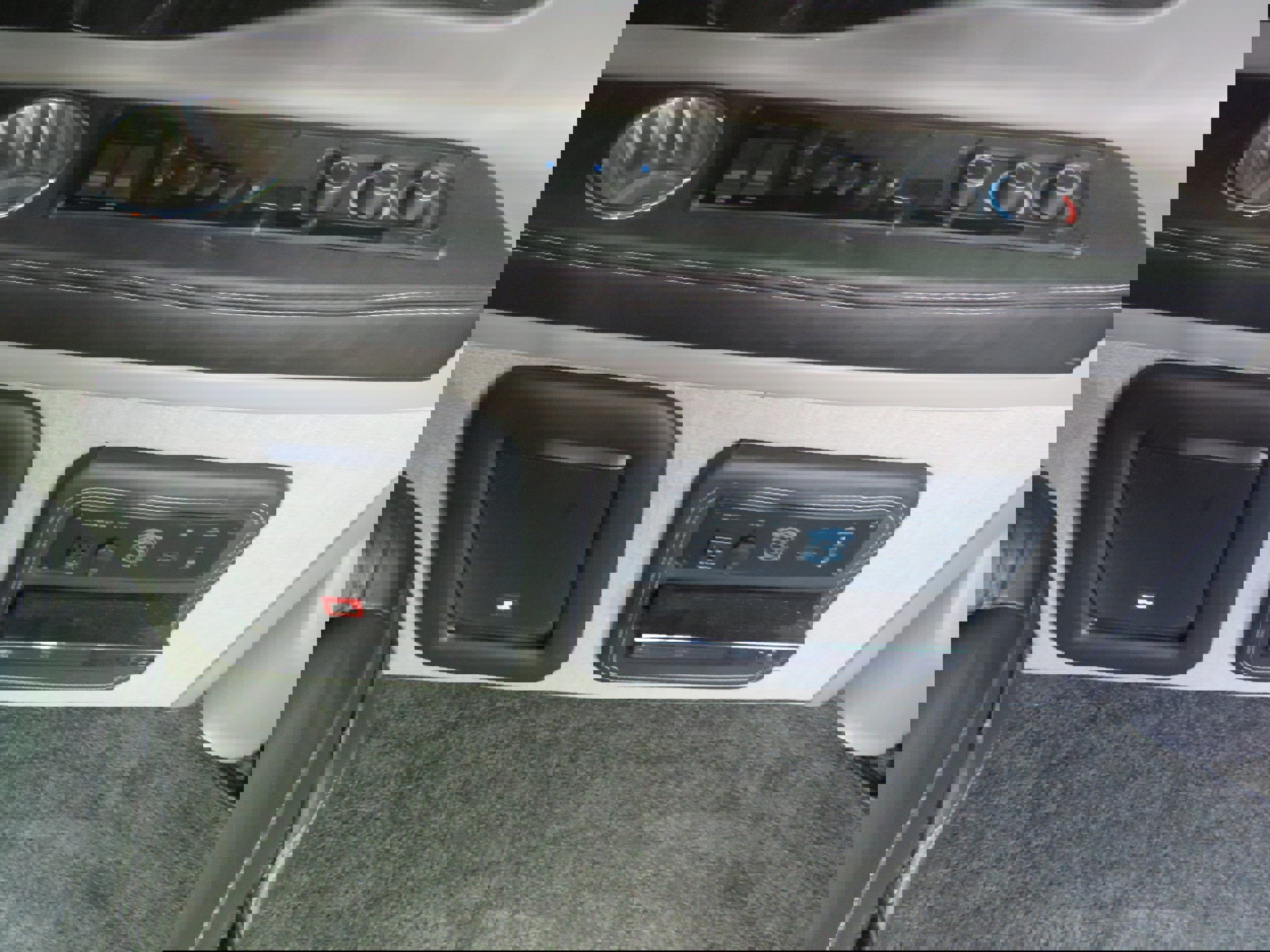 Used 2022 GMC Savana 2500 Extended image 12