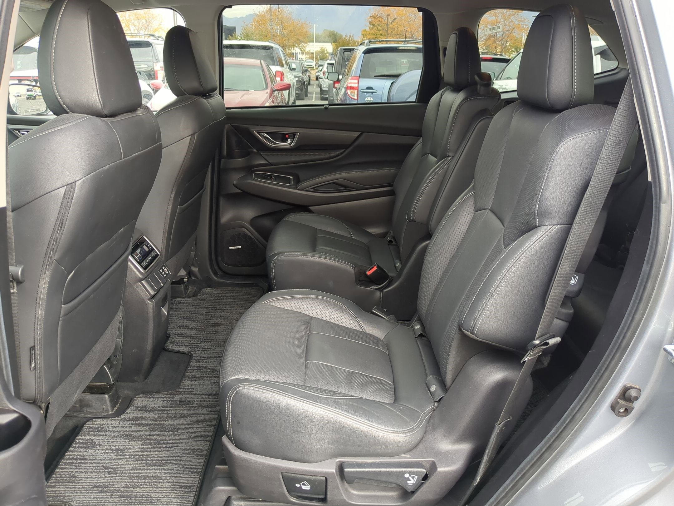 Used 2023 Subaru Ascent Limited w/ Technology Package image 31