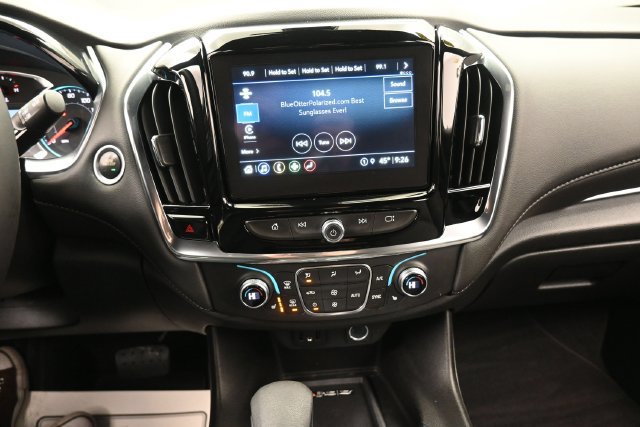 Used 2023 Chevrolet Traverse LT FWD image 10