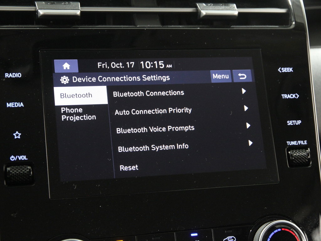 Certified 2023 Hyundai Tucson SE image 10