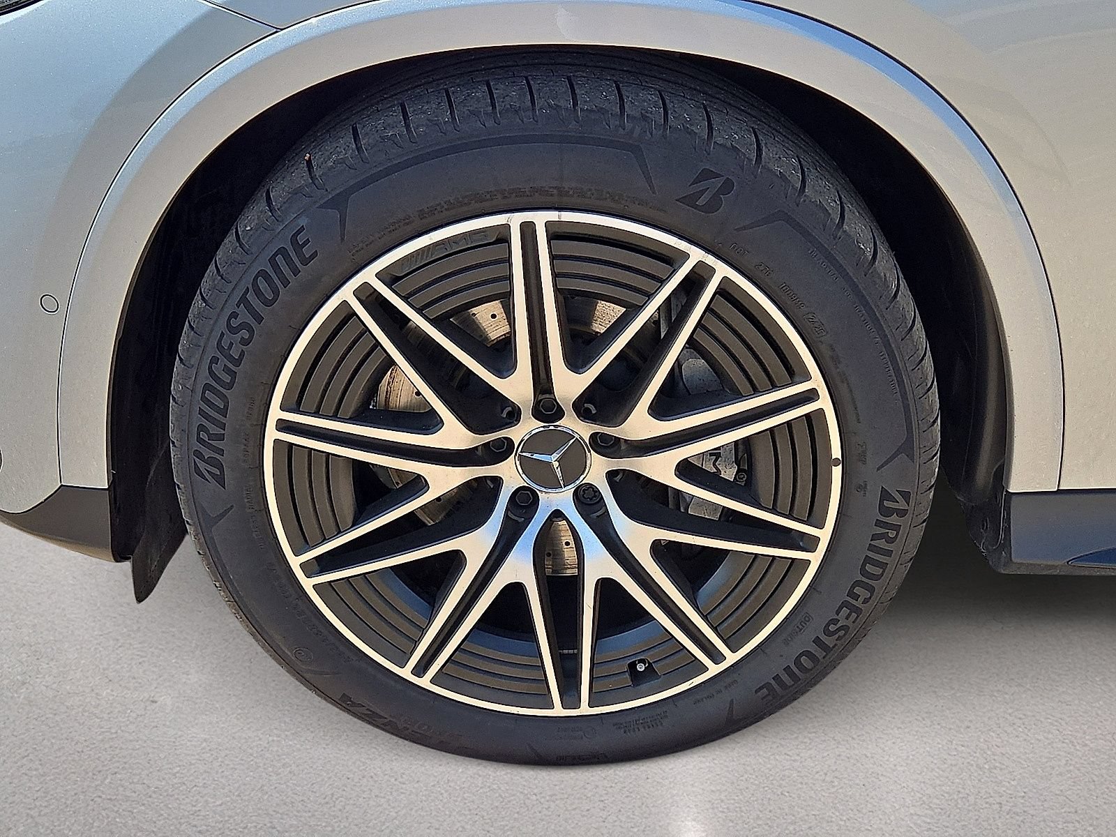 Used 2026 Mercedes-Benz GLC 43 AMG 4MATIC image 11
