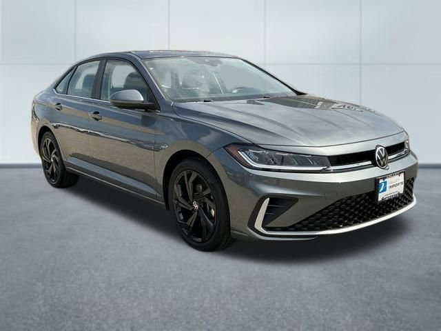 New 2025 Volkswagen Jetta SE