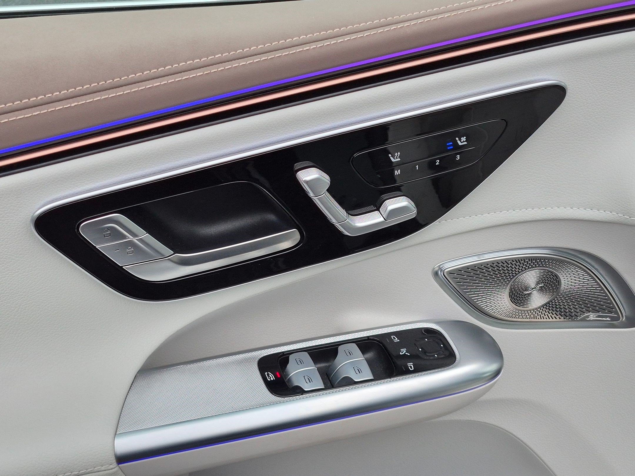 Certified 2023 Mercedes-Benz EQE 500 4MATIC SUV image 15