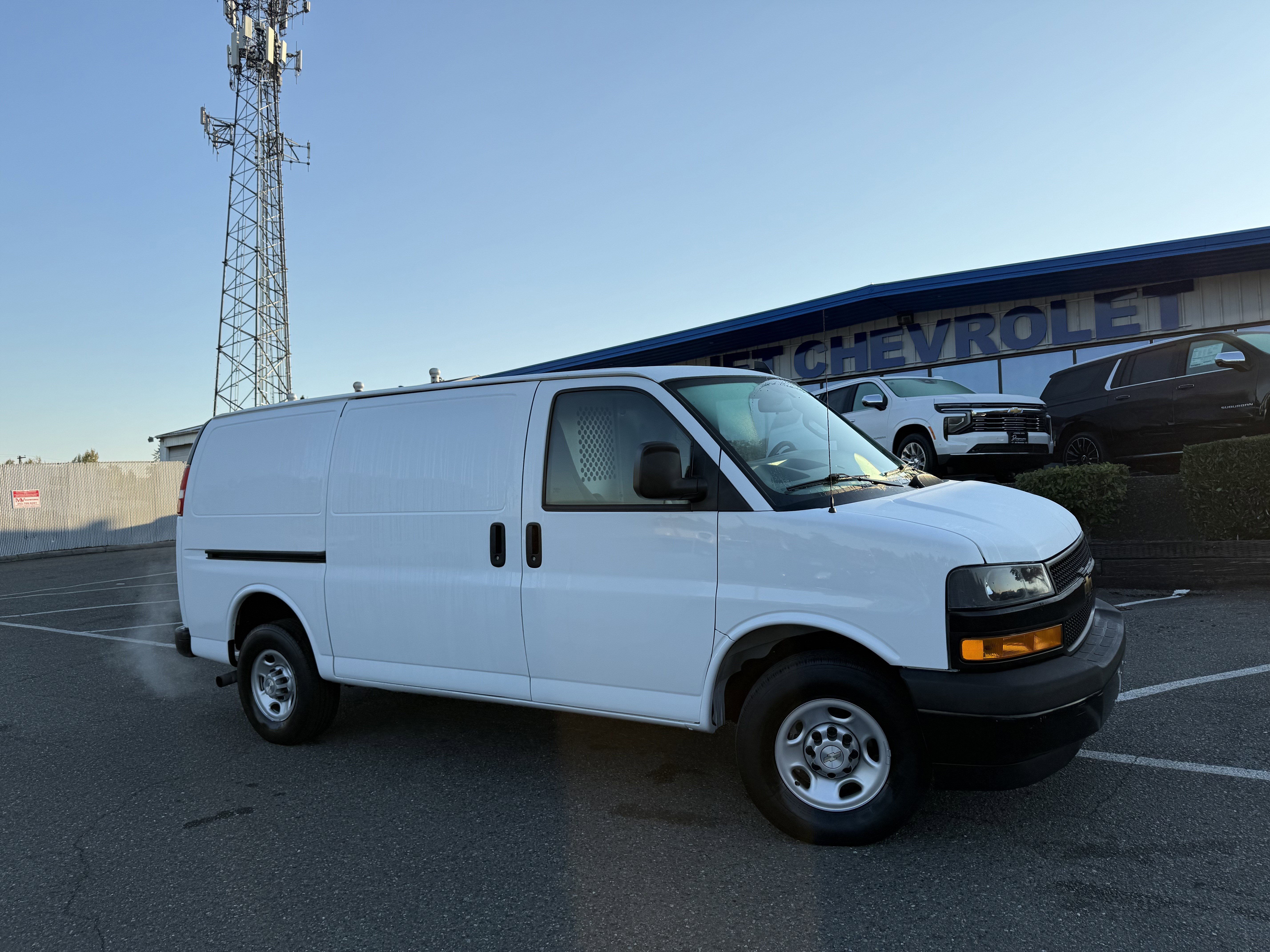 Used 2021 Chevrolet Express 2500 w/ Driver Convenience Package image 2