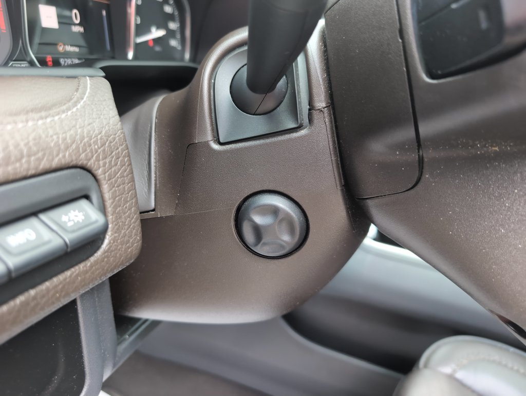 Used 2021 GMC Yukon Denali AWD/4WD image 25