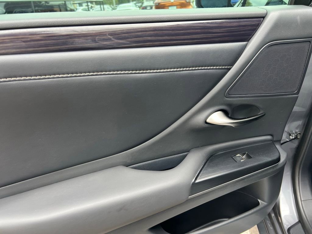 Used 2017 Lexus ES 350 FWD image 49