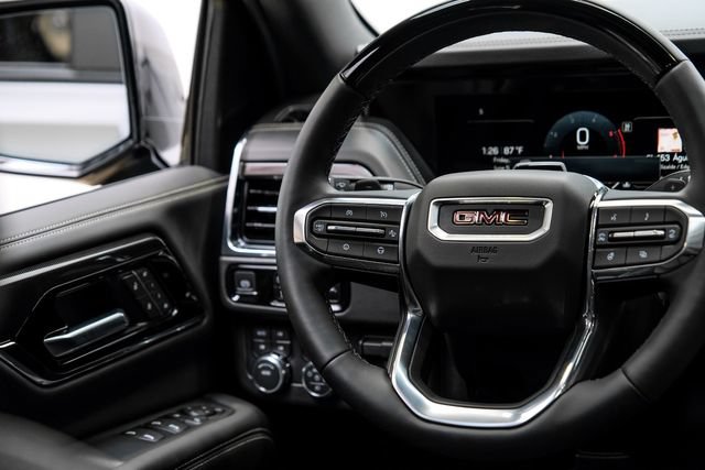 Used 2026 GMC Yukon Elevation w/ Elevation Premium Package AWD/4WD image 46