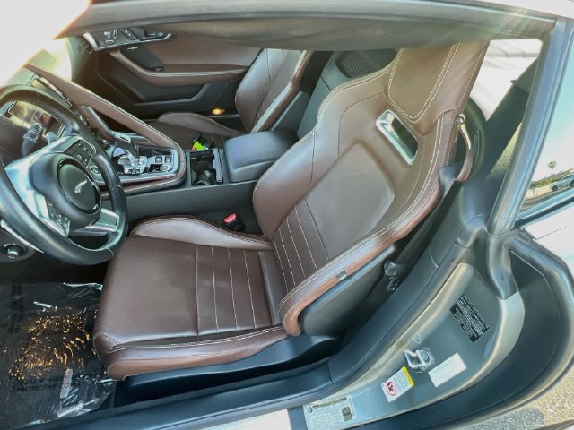 Used 2018 Jaguar F-TYPE Coupe RWD image 16