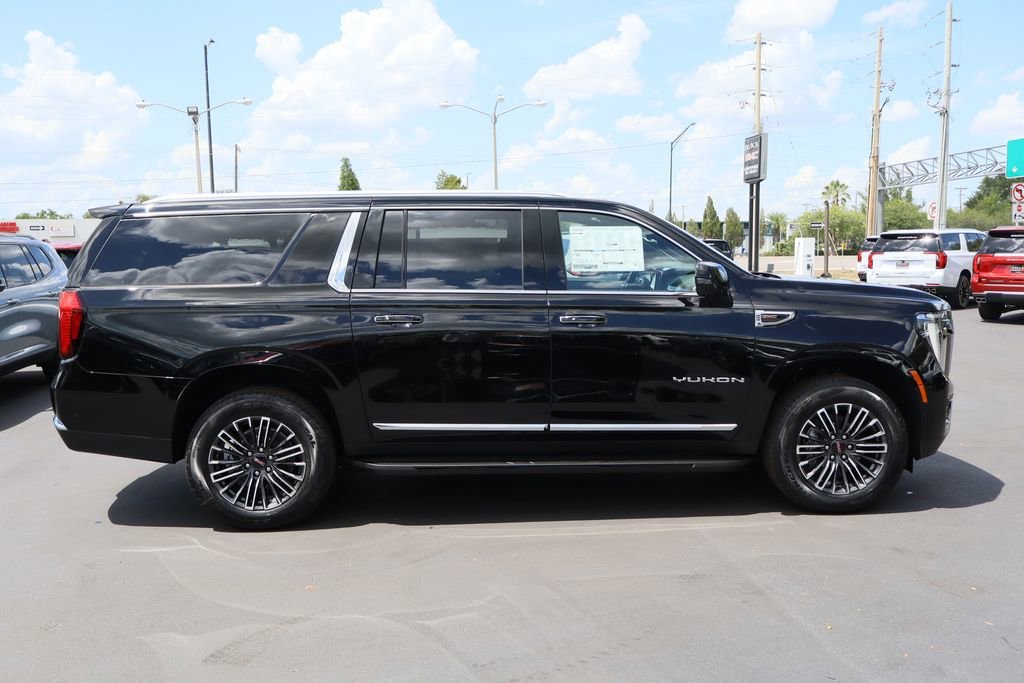 New 2026 GMC Yukon XL Elevation w/ Elevation Premium Package AWD/4WD image 4
