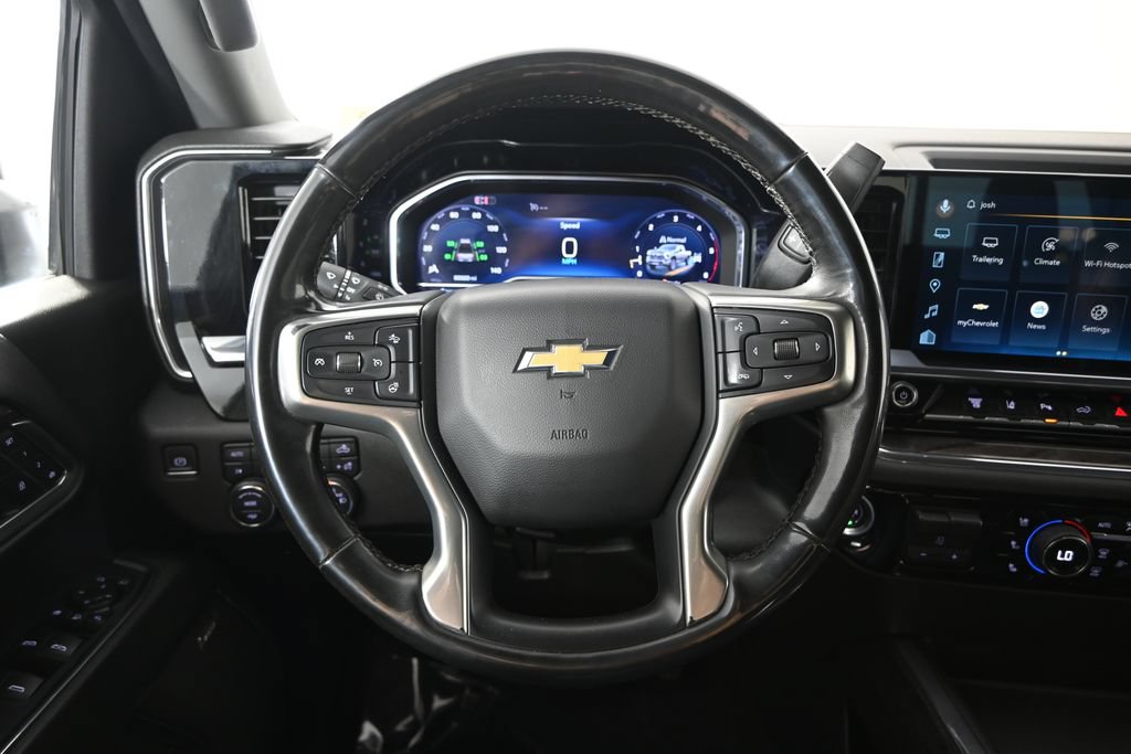 Used 2024 Chevrolet Silverado 2500 LTZ w/ LTZ Plus Package AWD/4WD image 34