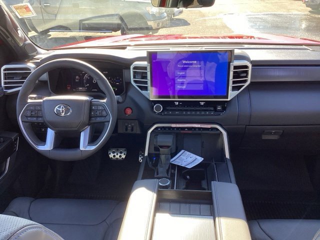 New 2025 Toyota Tundra Platinum w/ TRD Off-Road Package AWD/4WD image 15