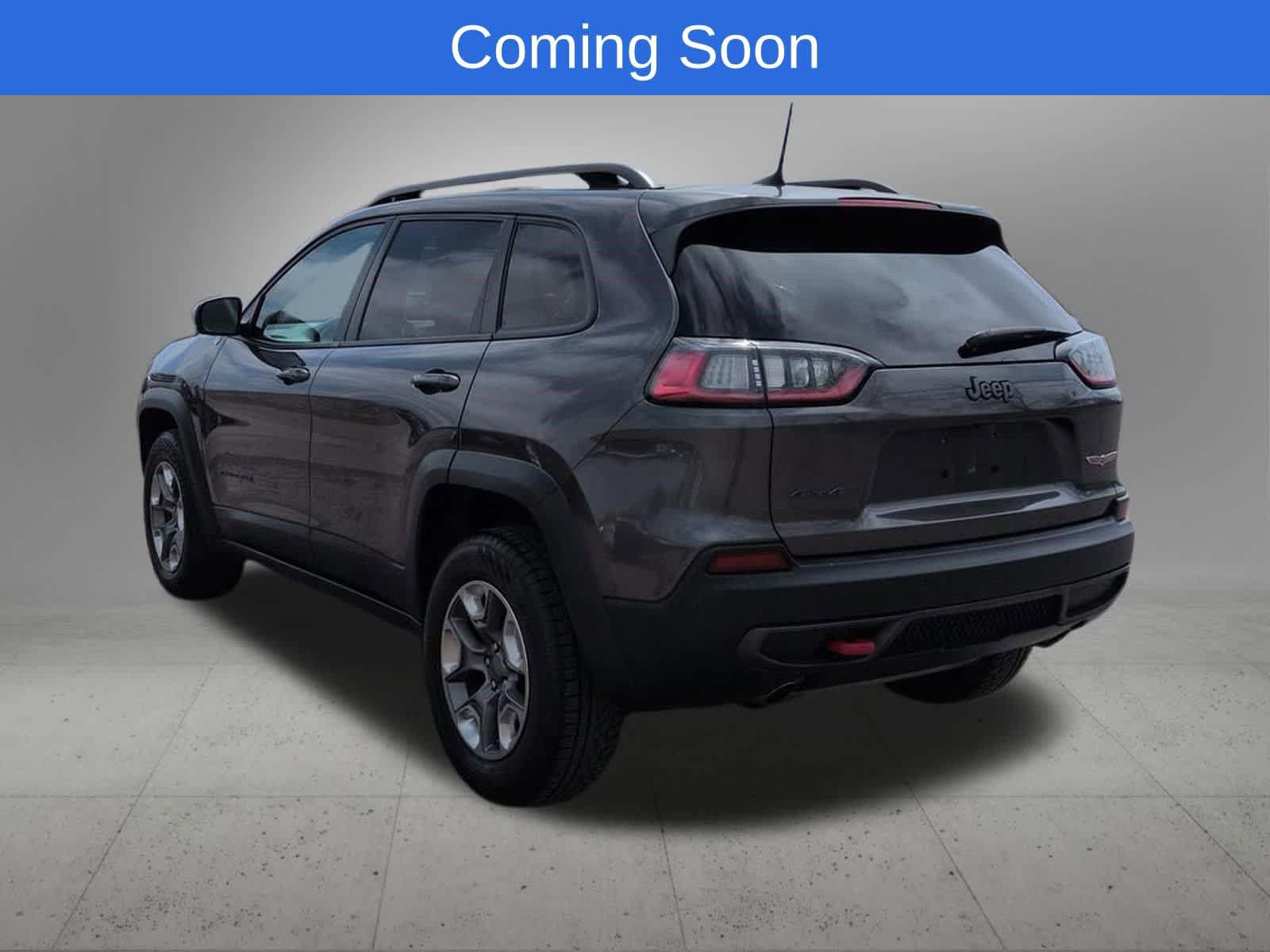 Used 2019 Jeep Cherokee Trailhawk w/ Cold Weather Group AWD/4WD image 4