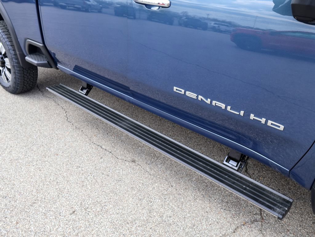New 2026 GMC Sierra 2500 Denali image 7