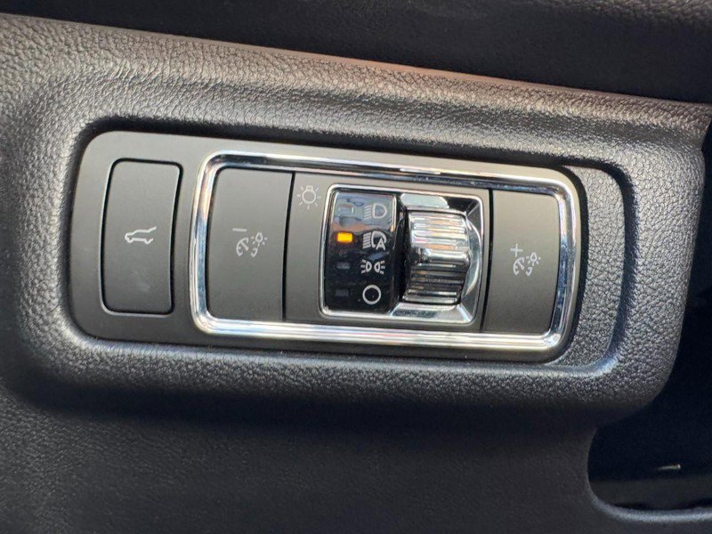 Certified 2023 Lincoln Corsair Reserve image 22