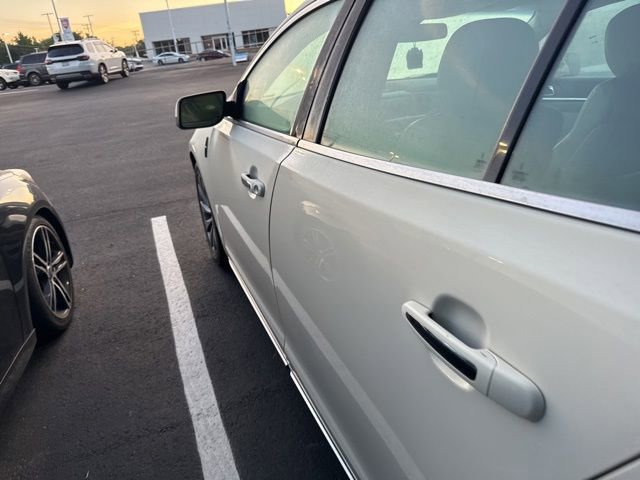 Used 2013 Lincoln MKS FWD image 8