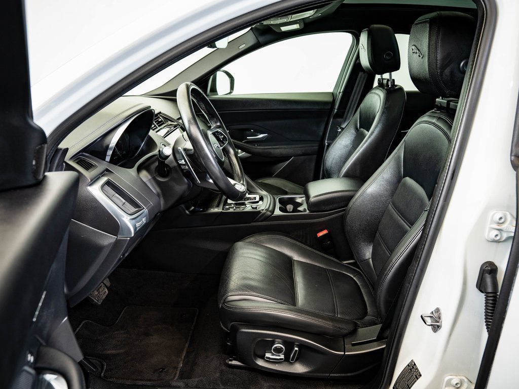 Used 2022 Jaguar E-PACE SE image 18