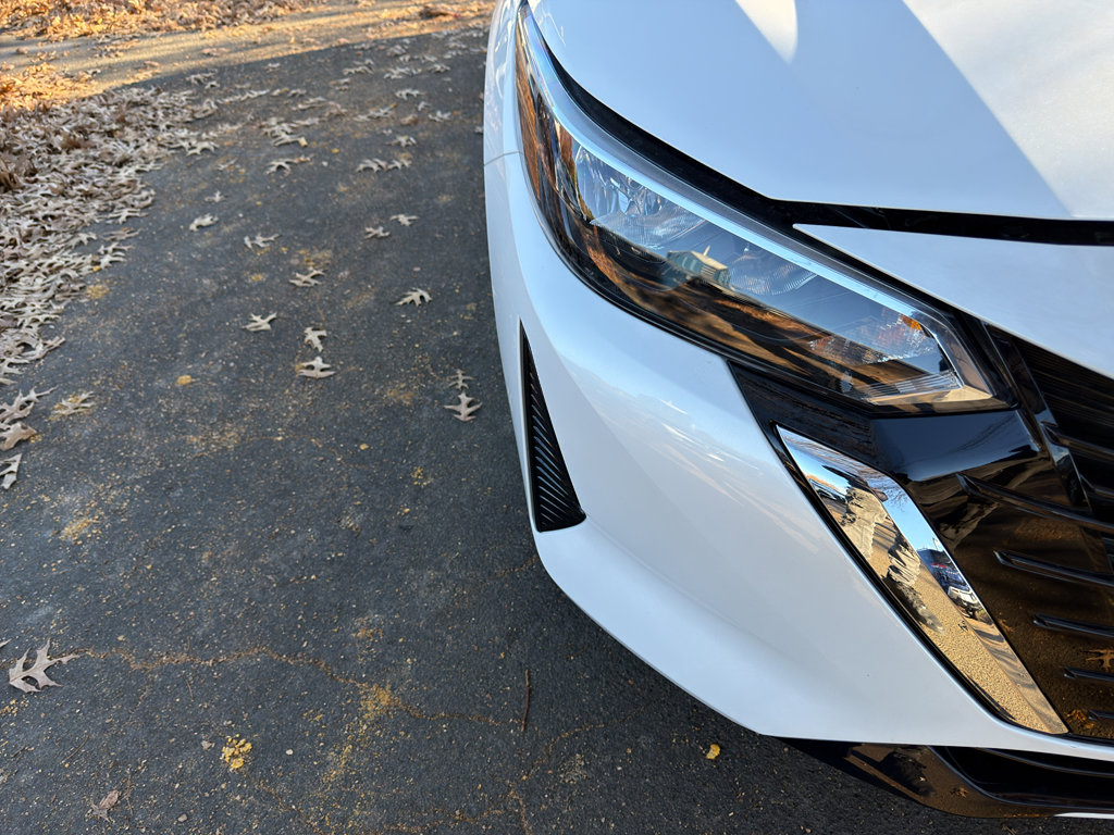 New 2025 Nissan Sentra SV image 10