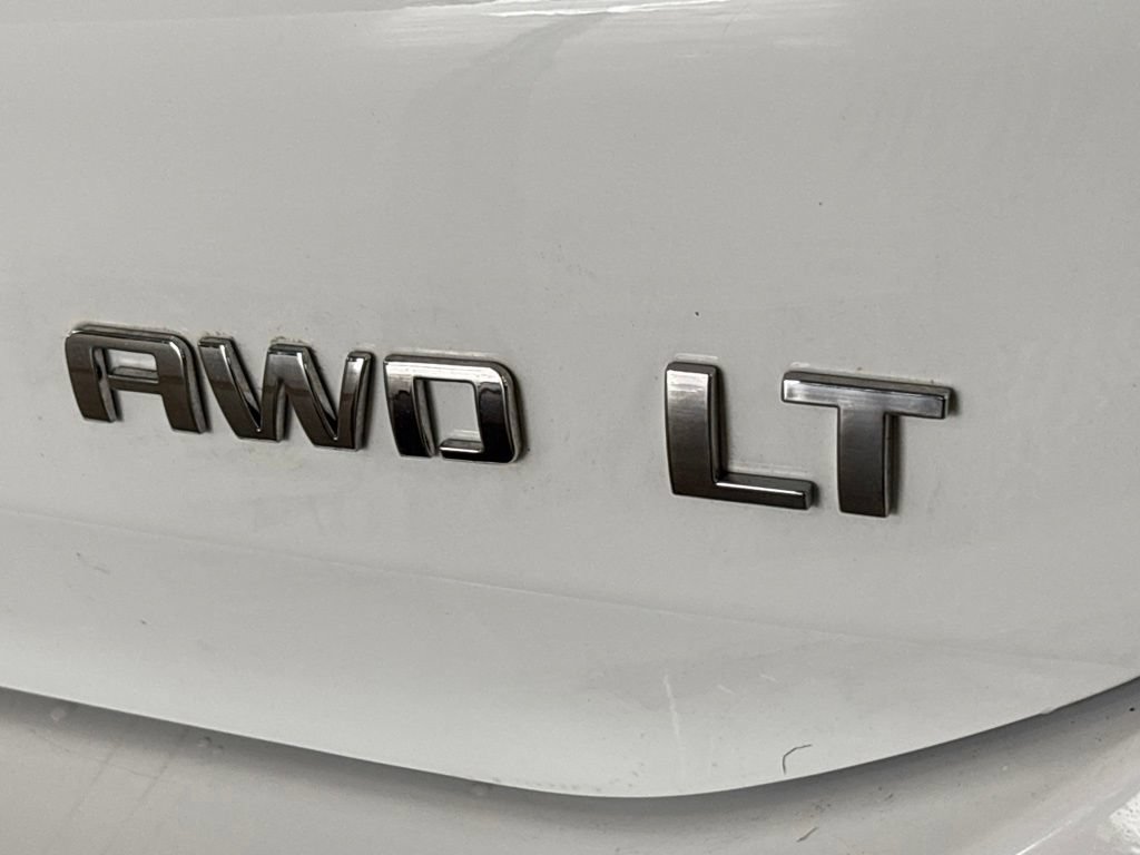 Used 2024 Chevrolet Equinox LT w/ LPO, Floor Liner Package AWD/4WD image 17