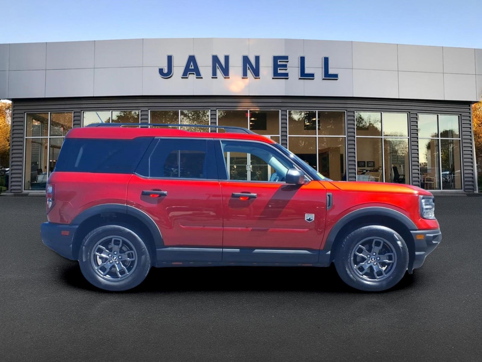 Used 2023 Ford Bronco Sport Big Bend w/ Convenience Package AWD/4WD image 4