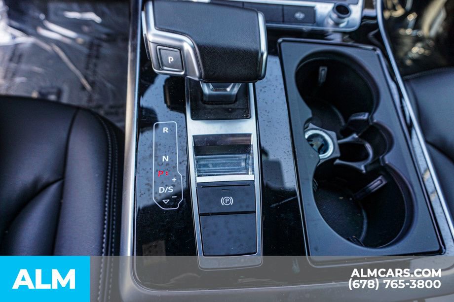 Used 2025 Audi Q7 3.0T Premium Plus AWD/4WD image 45