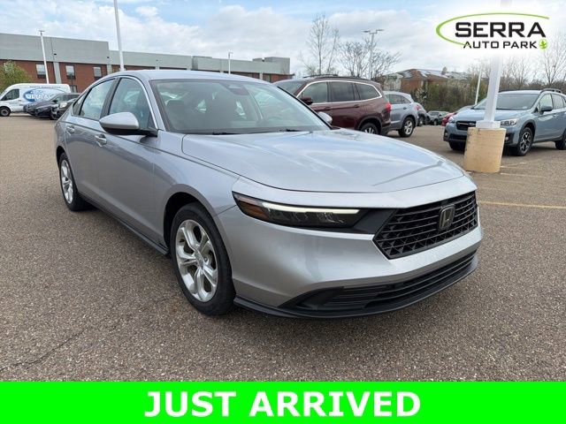 Used 2023 Honda Accord LX image 2