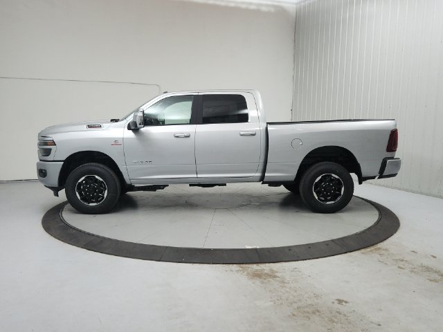 New 2026 RAM 2500 Laramie AWD/4WD image 5