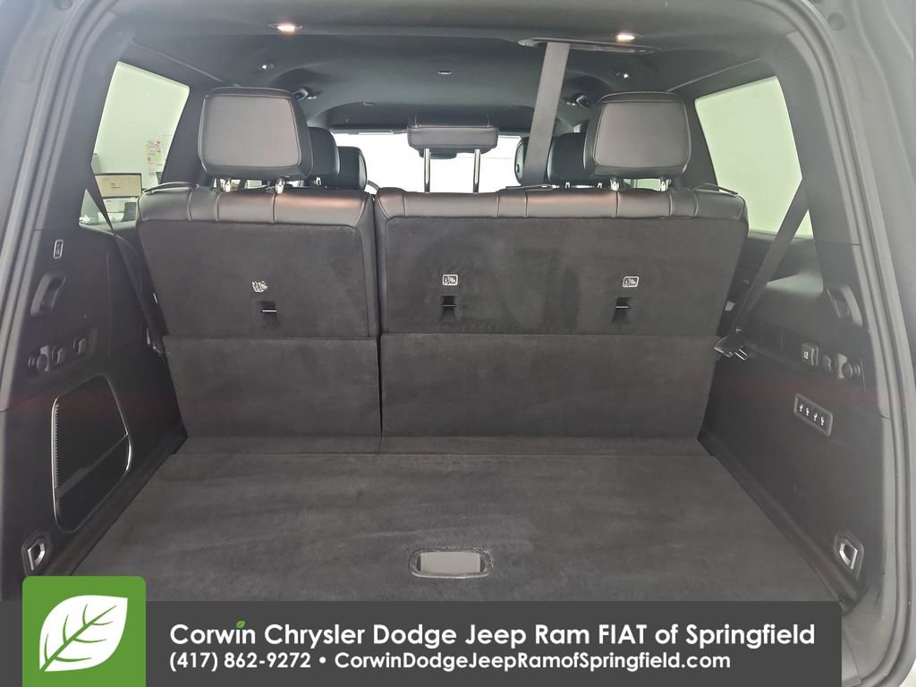 Certified 2024 Jeep Wagoneer Series III image 33