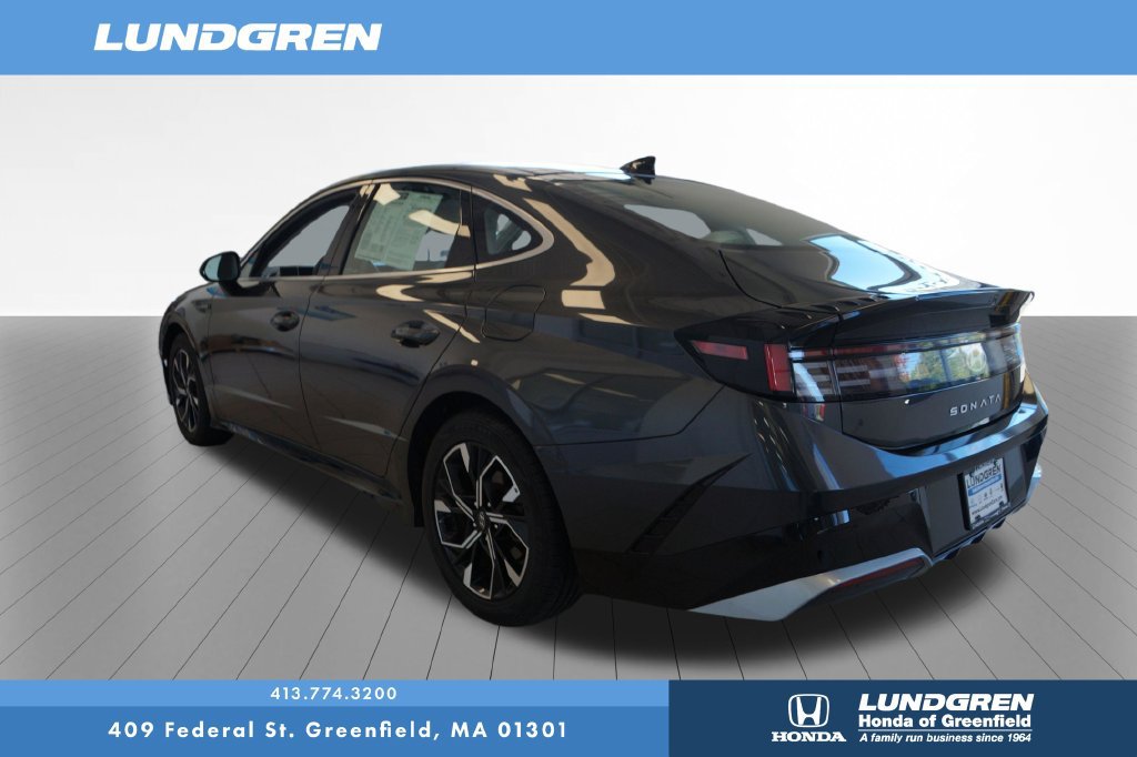 Used 2025 Hyundai Sonata SEL FWD image 6