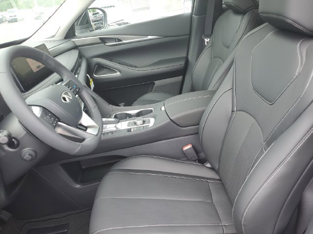 New 2027 INFINITI QX60 Luxe w/ Cargo Package AWD/4WD image 17