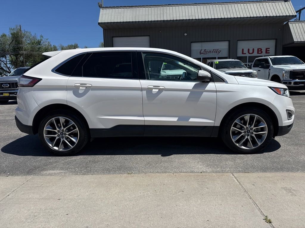 Used 2017 Ford Edge Titanium w/ Equipment Group 301A AWD/4WD image 5
