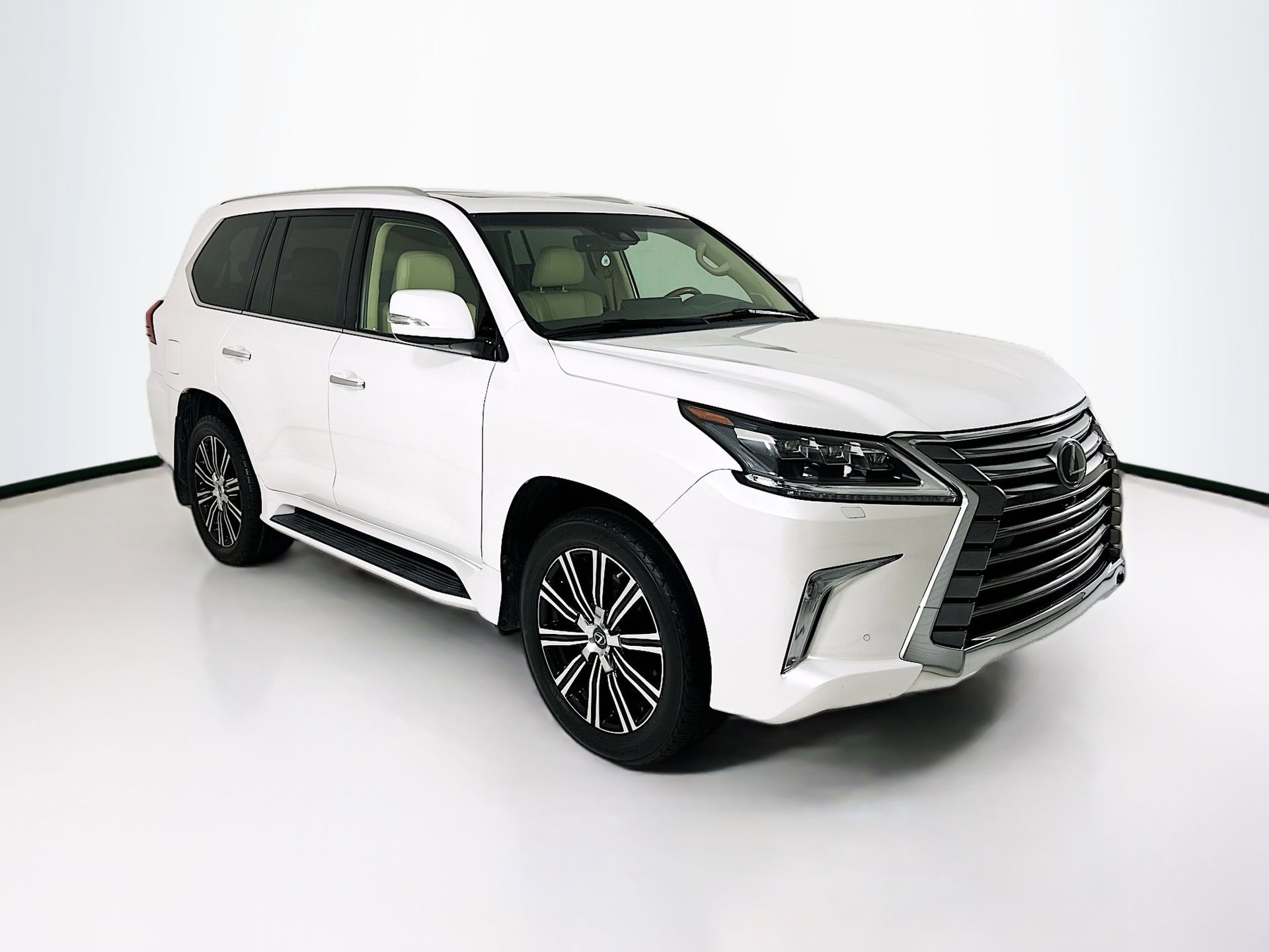 Used 2018 Lexus LX 570 4WD w/ Luxury Package image 1