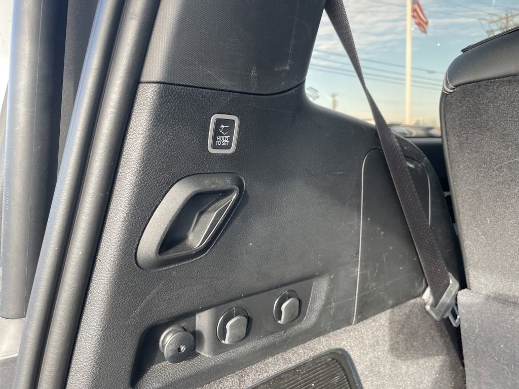 Used 2022 Jeep Grand Wagoneer Series II image 36