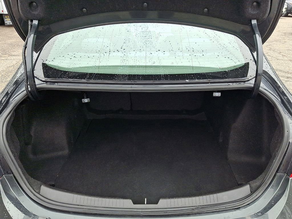 Certified 2017 Chevrolet Malibu LT image 29