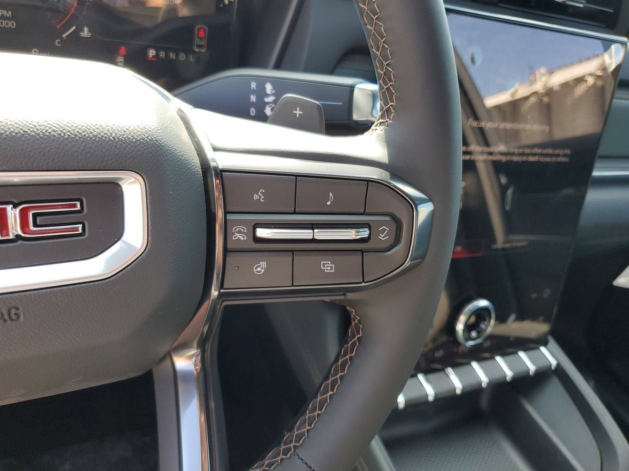 New 2026 GMC Terrain AT4 w/ Technology Package II AWD/4WD image 27