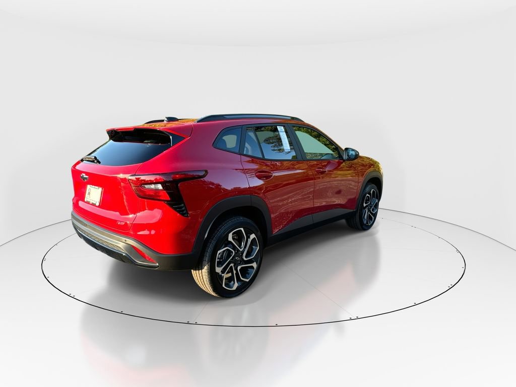 New 2026 Chevrolet Trax RS w/ Driver Confidence Package FWD image 8