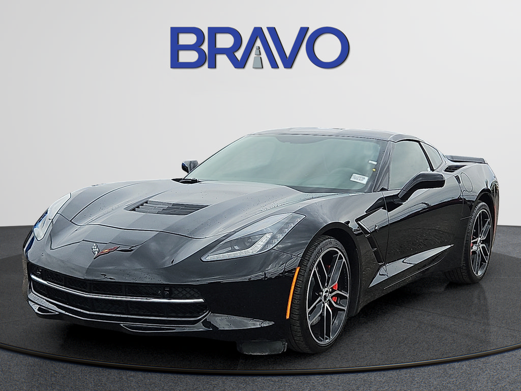 Used 2017 Chevrolet Corvette Stingray Coupe RWD image 1