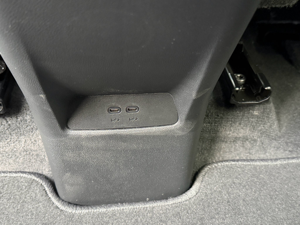New 2026 Chevrolet Equinox RS w/ Convenience Package III FWD image 17