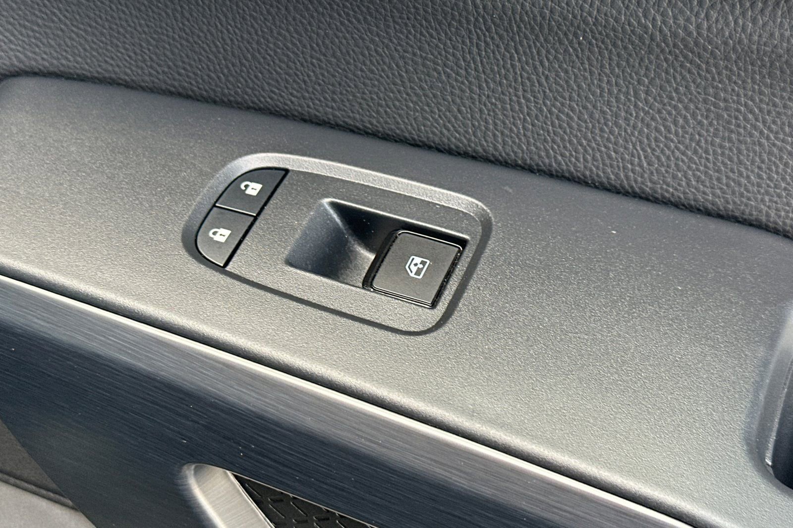 Certified 2025 Nissan Pathfinder Rock Creek image 23