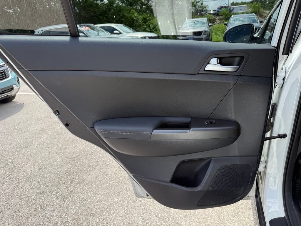 Certified 2022 Kia Sportage LX AWD/4WD image 10