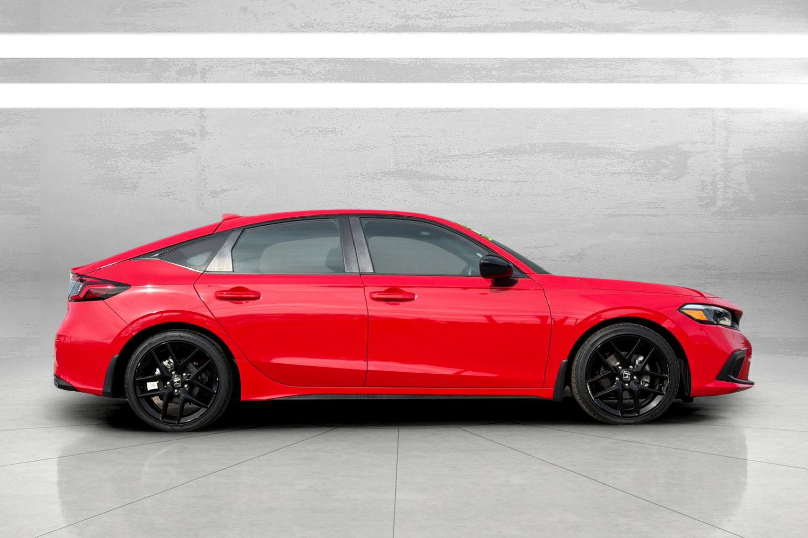 Used 2023 Honda Civic Sport image 4