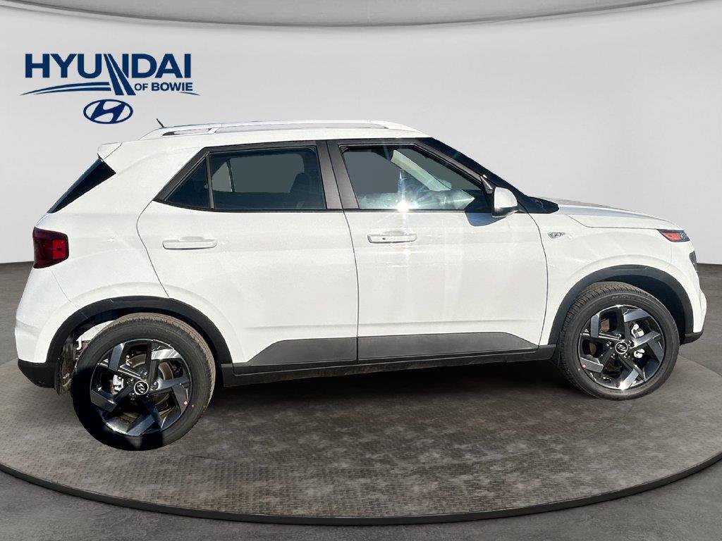 New 2026 Hyundai Venue SEL FWD image 6