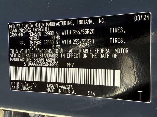 Used 2024 Toyota Grand Highlander AWD image 36
