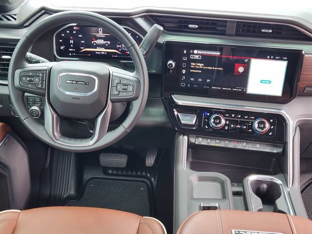 Used 2026 GMC Sierra 2500 Denali Ultimate w/ LPO, Black Badging Package AWD/4WD image 28