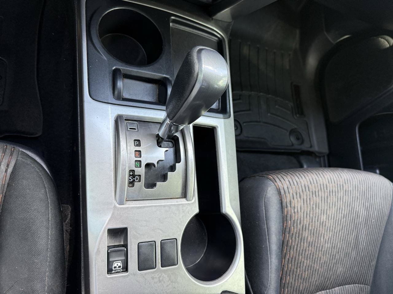 Used 2014 Toyota 4Runner SR5 RWD image 34