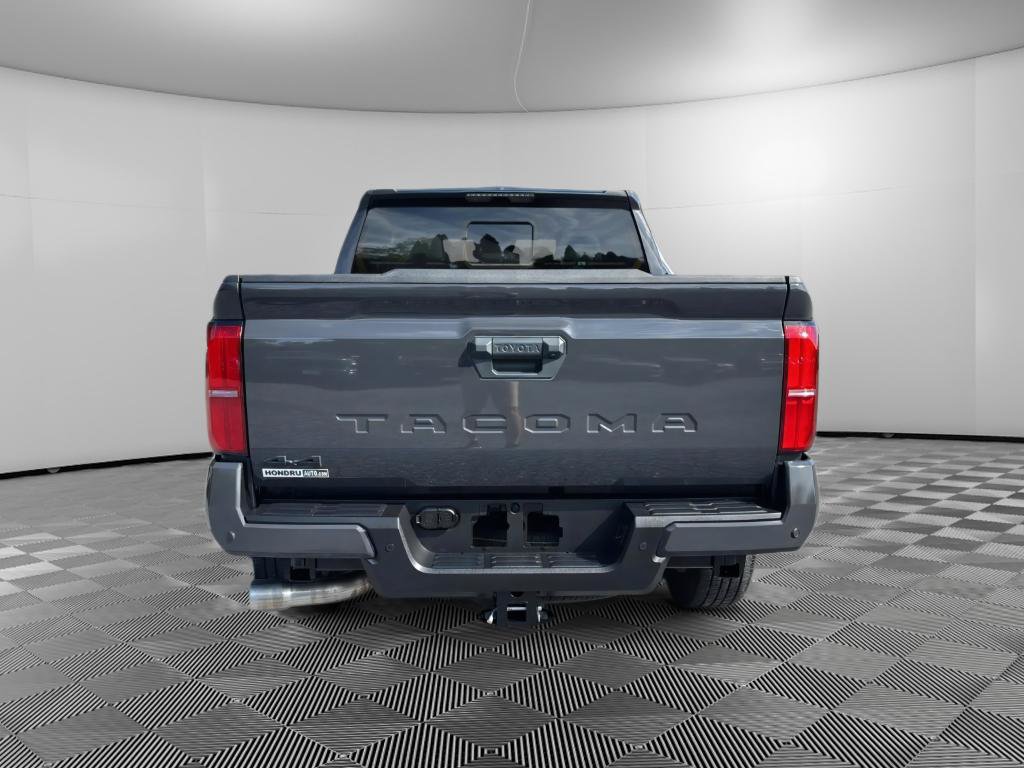 Used 2024 Toyota Tacoma SR5 AWD/4WD image 8
