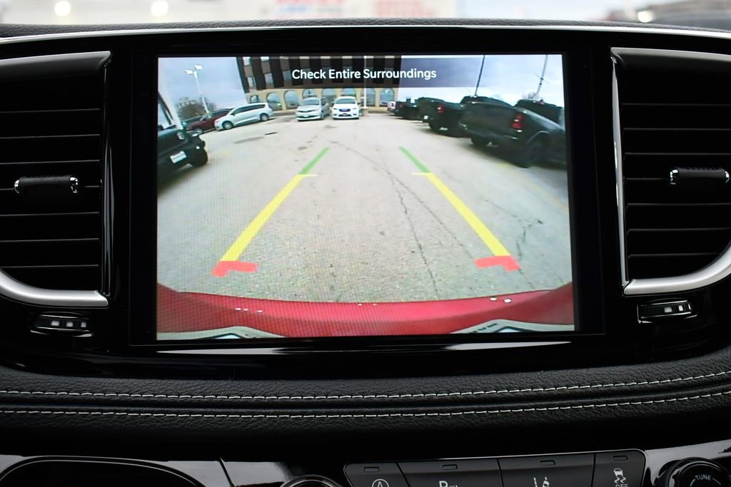 New 2026 Chrysler Pacifica Select image 18