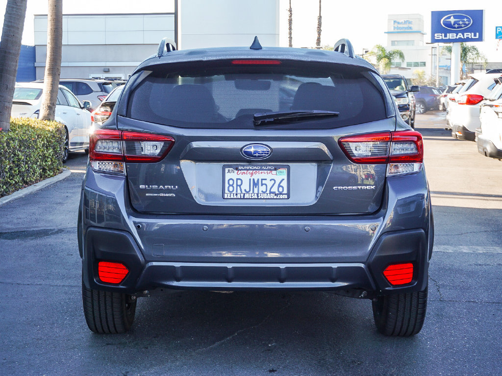 Used 2020 Subaru Crosstrek 2.0i Limited w/ Moonroof Package w/Navigation AWD/4WD image 5