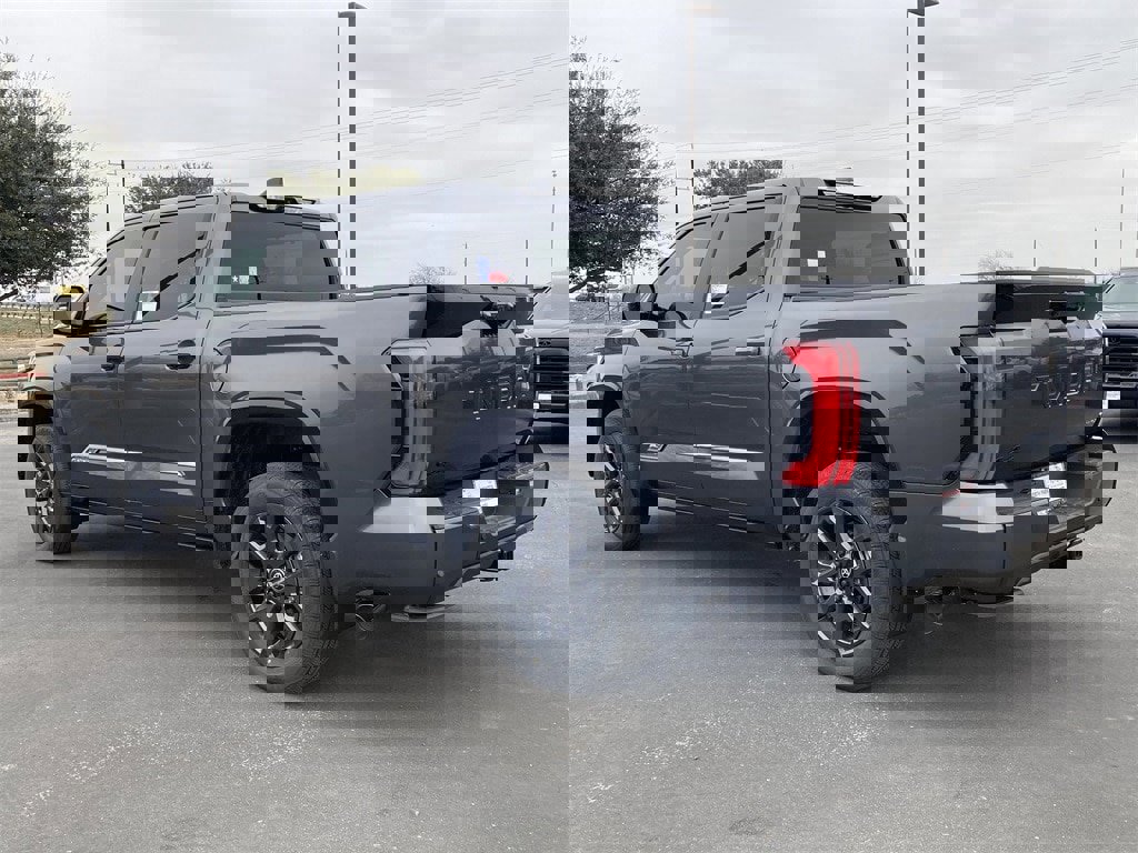 New 2025 Toyota Tundra Platinum image 7