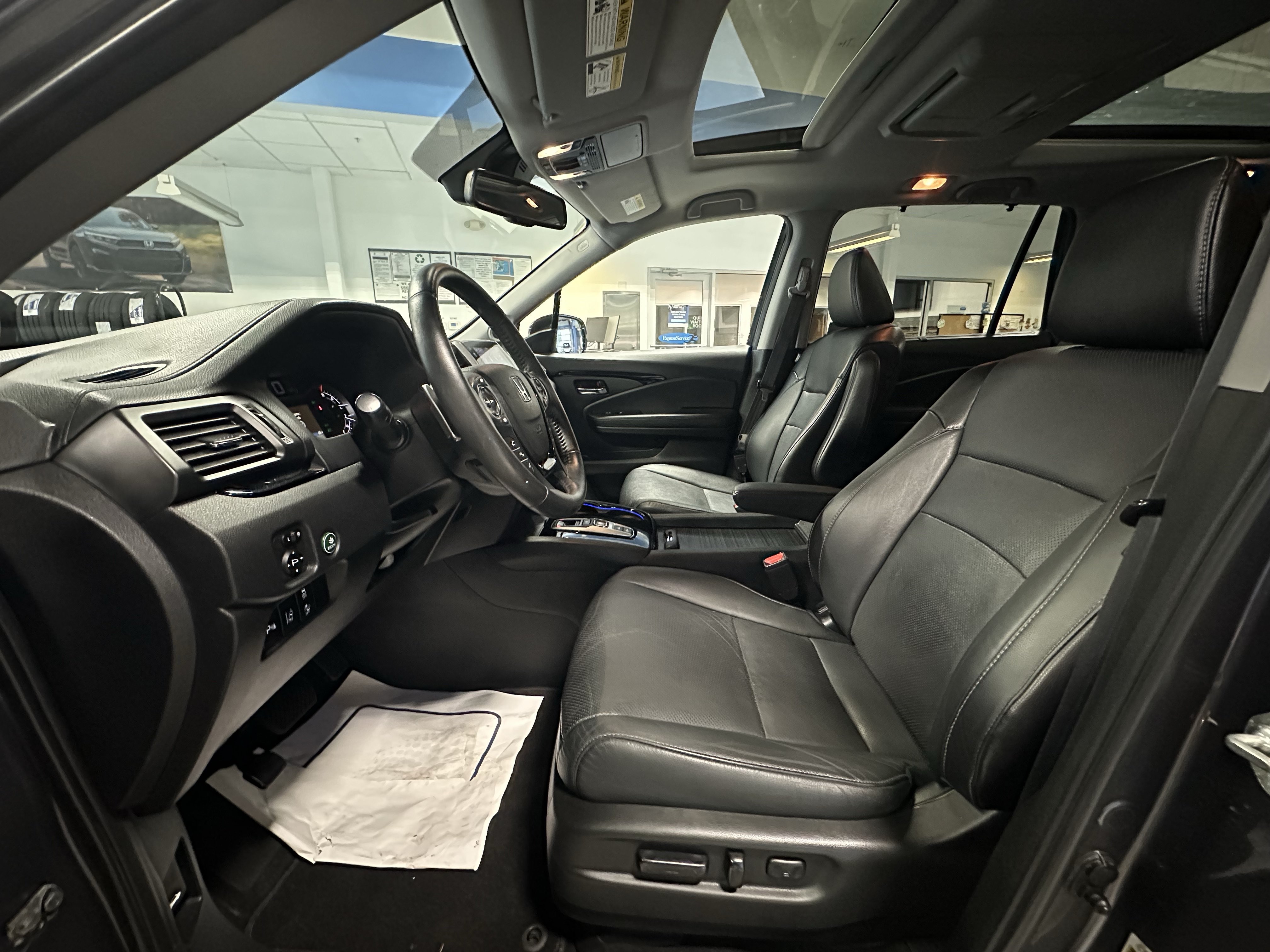Used 2018 Honda Pilot Elite image 10